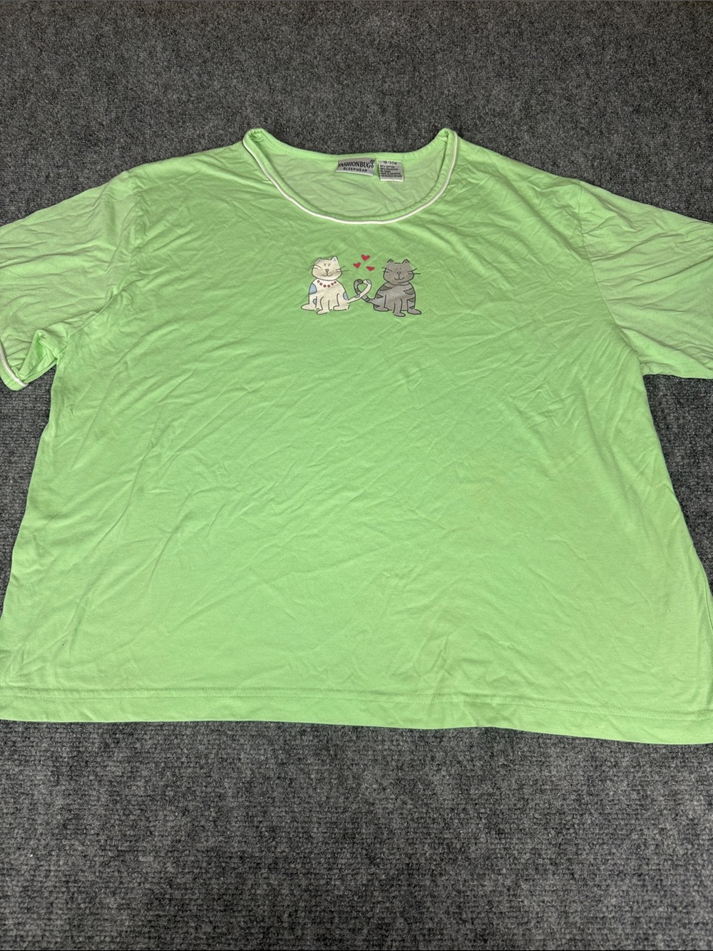 Fashion Bug Light Green Short Sleeve Tee with Cat Graphic